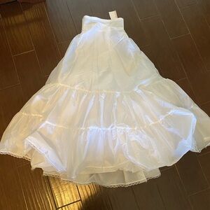 David’s Bridal 2 tier sleep, size 4